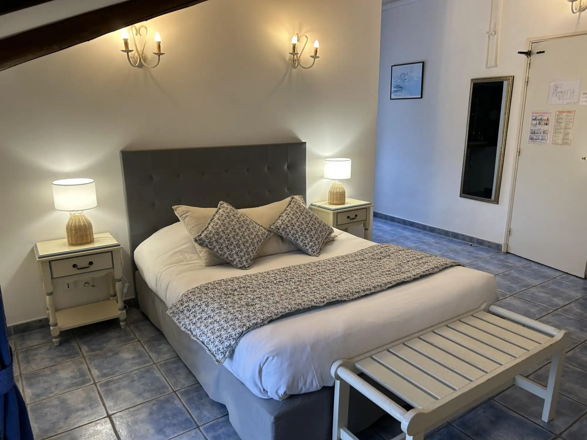 chambre bastide des monges hotel nyons proche montélimar, Mont ventoux.